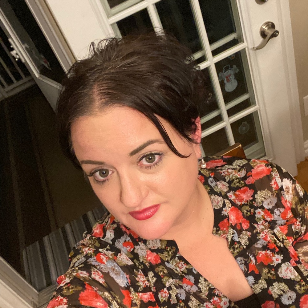 Meet your Posher, Melissa